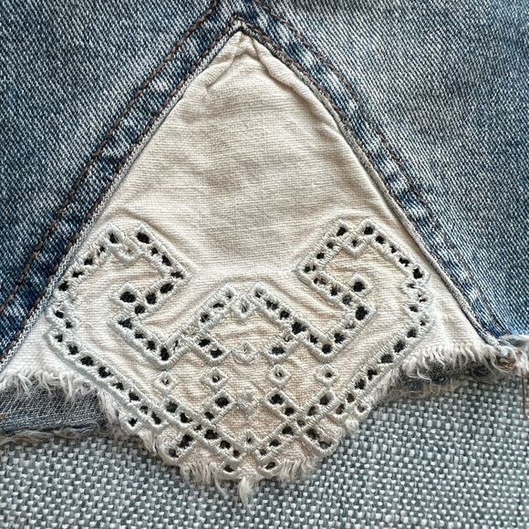 Free people size 8 women’s jeans mini skirt. - Picture 7 of 7